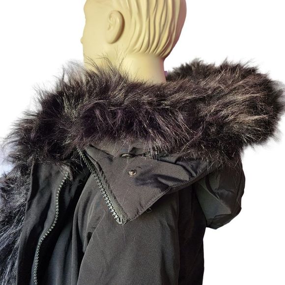 Women's Faux Fur Parka Winter Coat - Picture 4 of 11